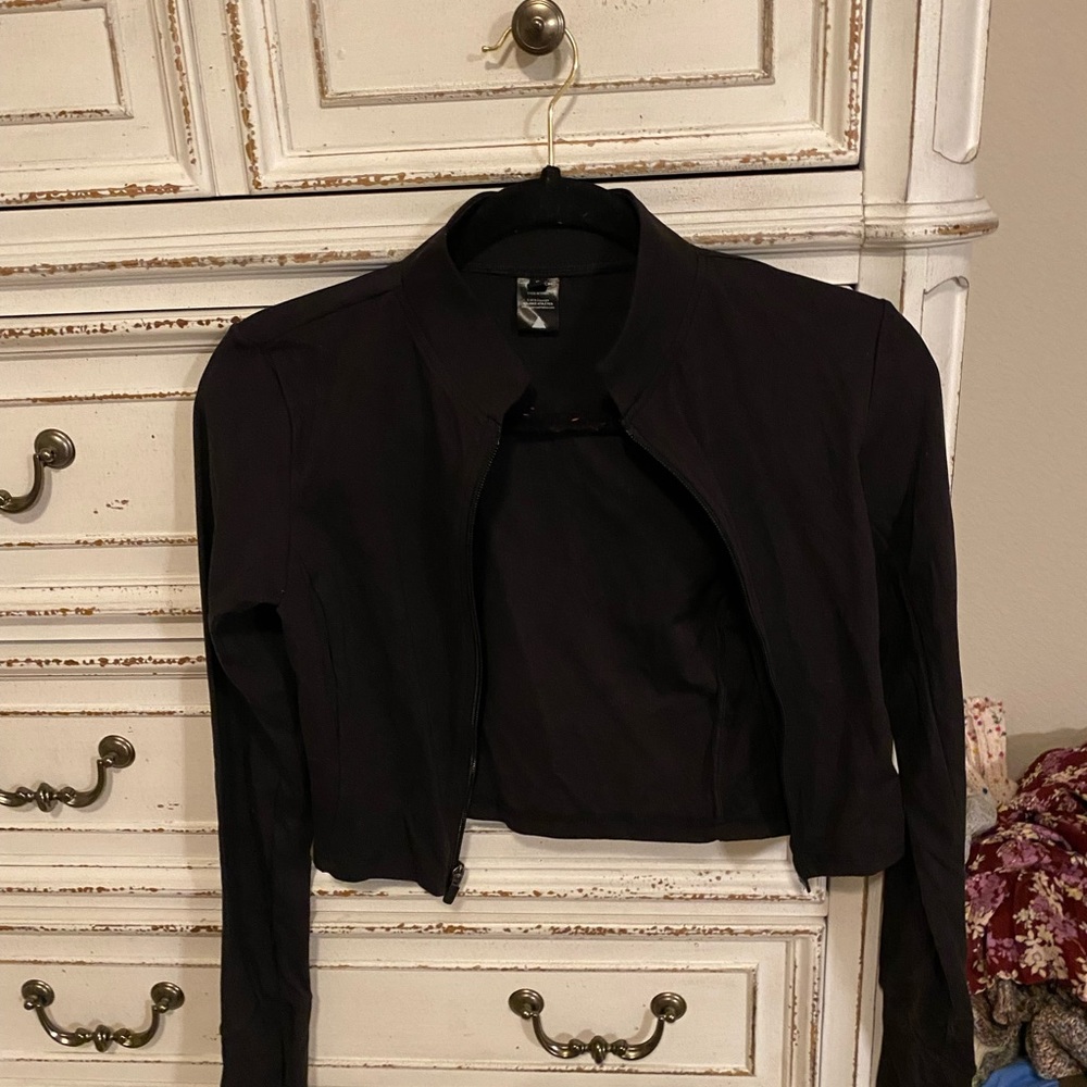 Balance Athletica/ Vitality Elevated Cropped Zip
